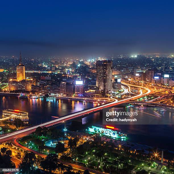 city skyline - cairo at dusk aerial view - caïro stockfoto's en -beelden