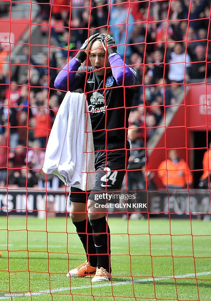 FBL-ENG-PR-SOUTHAMPTON-EVERTON