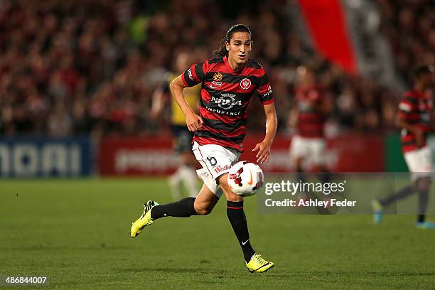 Jerome Polenz of the Wanderers controls the ball during the A-League Semi Final match between the Western Sydney Wanderers and the Central Coast...