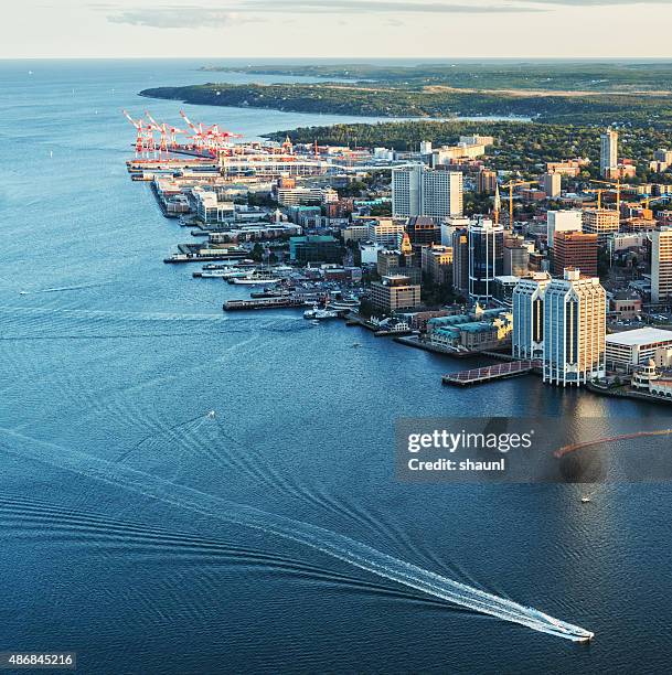 halifax skyline luftbild - halifax nova scotia stock-fotos und bilder