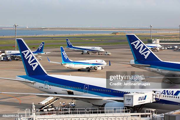 tokyo haneda airport terminal 2 - tokyo international airport stock pictures, royalty-free photos & images