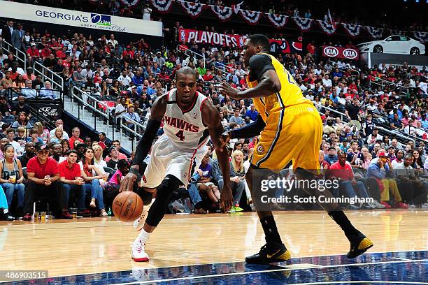 Paul Millsap of the Atlanta Hawks drives baseline against the Indiana Pacers during Game Four of the Eastern Conference Quarterfinals on April 26,...