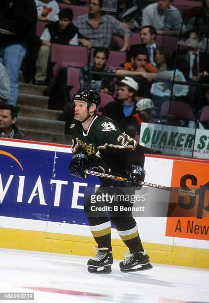 Kirk Muller of the Dallas Stars skates on the ice during an NHL game against the New Jersey Devils on March 15, 2000 at the Continental Airlines...