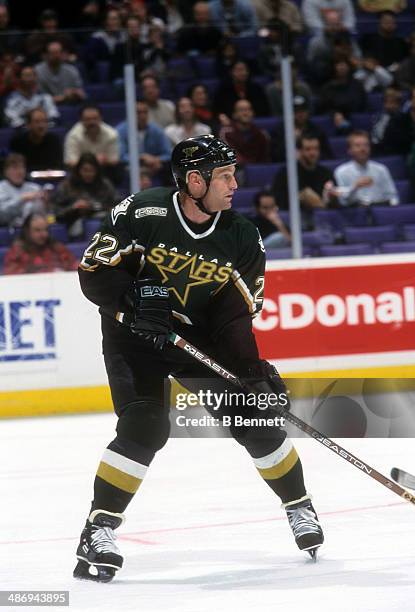 Kirk Muller of the Dallas Stars skates on the ice during an NHL game against the Los Angeles Kings on February 11, 2000 at the Staples Center in Los...