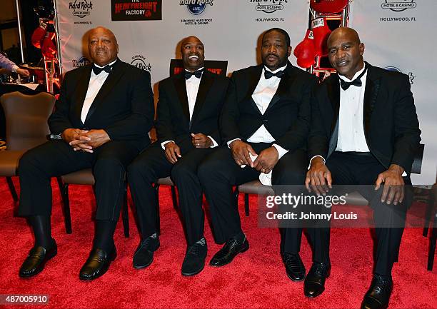 130 Chris Bowe Stock Photos, High-Res Pictures, and Images - Getty Images