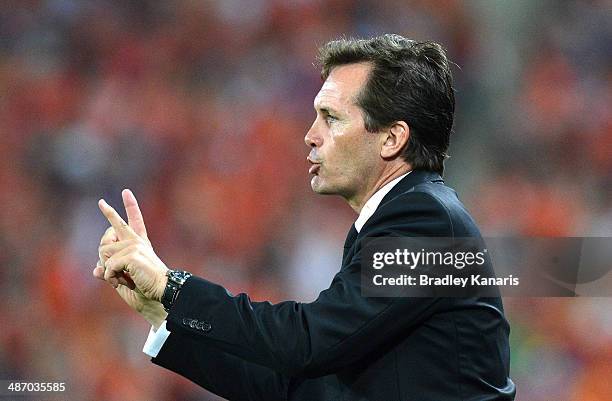 Coach Mike Mulvey of the Roar gives out directions during the A-League Semi Final match between the Brisbane Roar and Melbourne Victory at Suncorp...