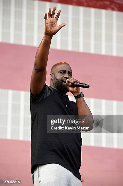 Rapper Kelvin Mercer of De La Soul performs onstage during the 2015 Budweiser Made in America Festival at Benjamin Franklin Parkway on September 5,...