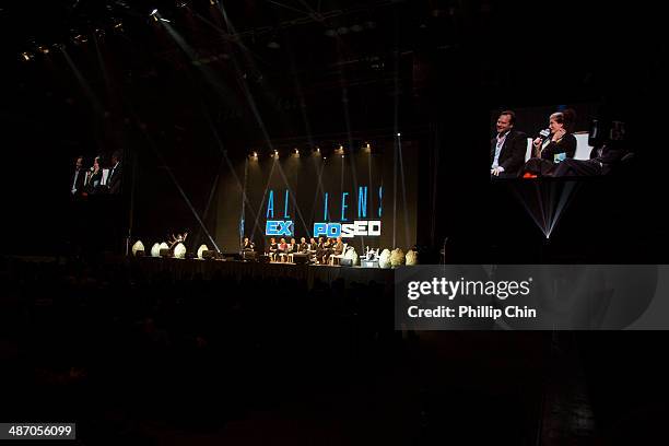 Star Trek actor and moderator Garrett Wang, "Aliens" actors Sigourney Weaver, Carrie Henn, Paul Reiser, Lance Henriksen, Michaerl Biehn, Bill Paxton,...