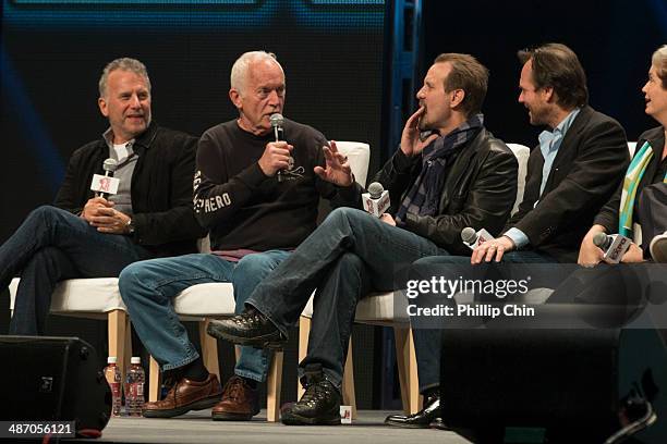 Aliens" actors Paul Reiser, Lance Henriksen, Michaerl Biehn, and Bill Paxton reunite with their cast members to celebrate their iconic film "Aliens"...