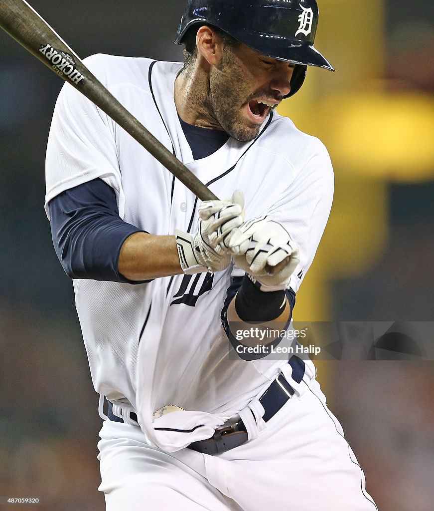 Cleveland Indians v Detroit Tigers