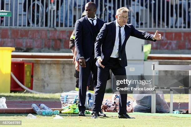 Cagliari's coach Ivo Pulga reacts during the Serie A match between Cagliari Calcio and Parma FC at Stadio Sant'Elia on April 27, 2014 in Cagliari,...