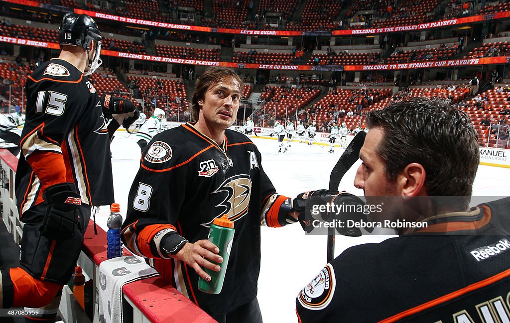 Dallas Stars v Anaheim Ducks - Game Two