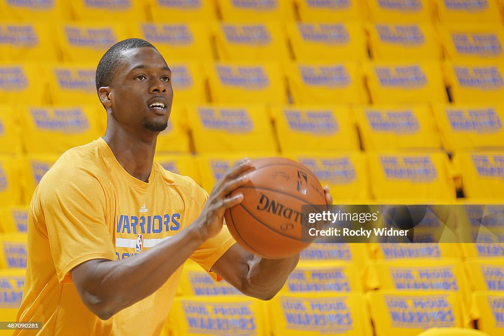 Los Angeles Clippers v Golden State Warriors - Game Four