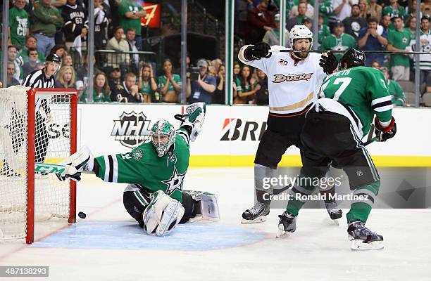 Kari Lehtonen of the Dallas Stars gives up the game winning goal against the Anaheim Ducks in overtime during Game Six of the First Round of the 2014...