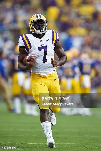 Leonard Fournette of the LSU Tigers participates in warmups prior to a game against the McNeese State Cowboys at Tiger Stadium on September 5, 2015...