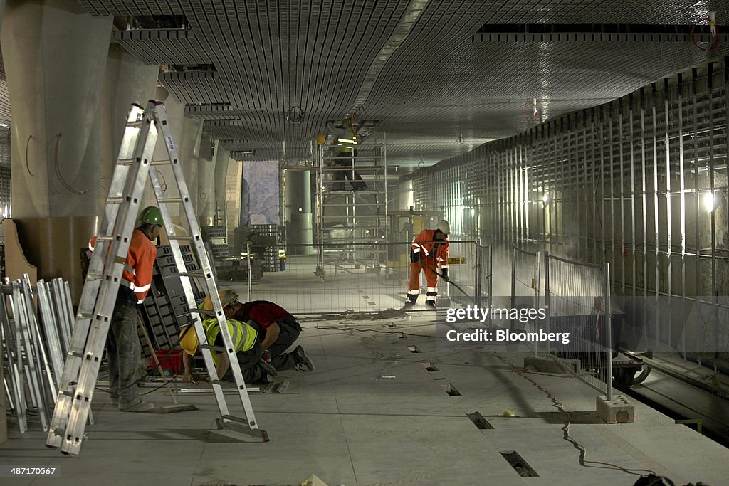 Inside Warsaw's New Metro Development