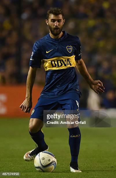 Gino Peruzzi of Boca Juniors controls the ball during a match between Boca Juniors and San Lorenzo as part of 23rd round of Torneo Primera Division...