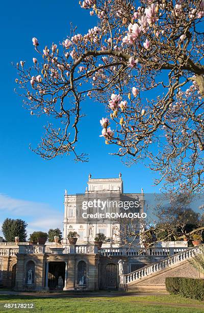 casino del bel respiro-villa doria pamphili, rom, italien - respiro stock-fotos und bilder