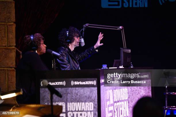 Melissa Etheridge attends SiriusXM's Town Hall with Billy Joel hosted by Howard Stern at The Cutting Room on April 28, 2014 in New York City.