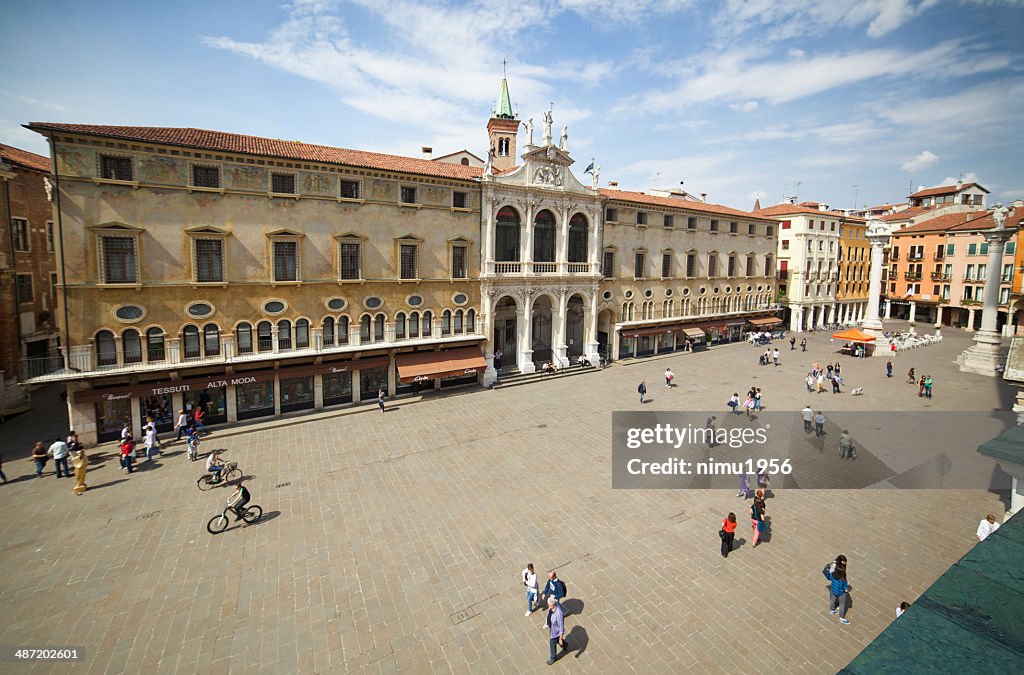 Piazza dei Signori (quadrato dei nobili). Vicenza-Italia.