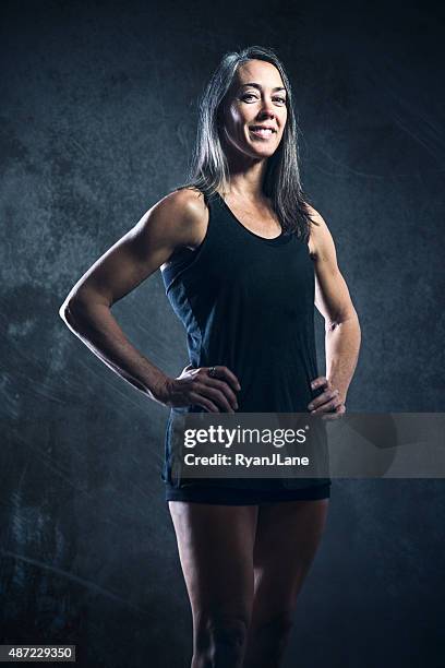 fit mature athelete woman - high contrast athlete stock pictures, royalty-free photos & images