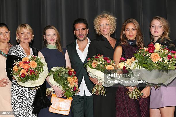 Uschi Glas, Karoline Herfurth, Elyas M'Barek, Katja Riemann, Gizem Emre and Jella Haase during the world premiere of 'Fack ju Goehte 2' at Mathaeser...