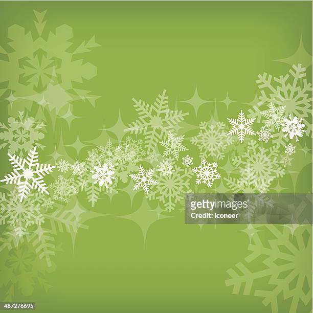 snow kristalle auf grünem hintergrund - eiskristall stock-grafiken, -clipart, -cartoons und -symbole