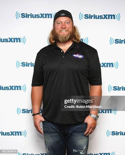 Nick Mangold visits at SiriusXM Studios on September 8, 2015 in New York City.