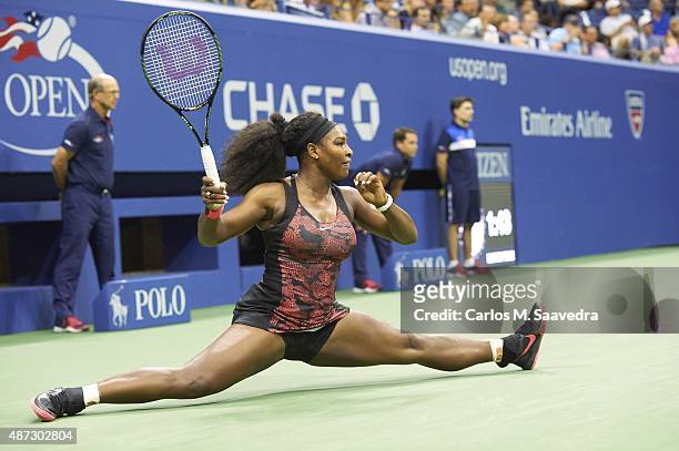 Serena Williams in action and doing split during Women's 3rd Round match vs USA Bethanie Mattek-Sands at BJK National Tennis Center. Sequence....