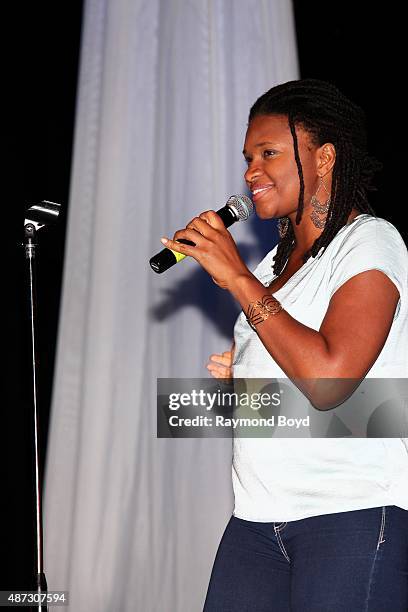 Singer Lizz Wright performs during 'The Experience With Lizz Wright' at the DuSable Museum on September 3, 2015 in Chicago, Illinois.