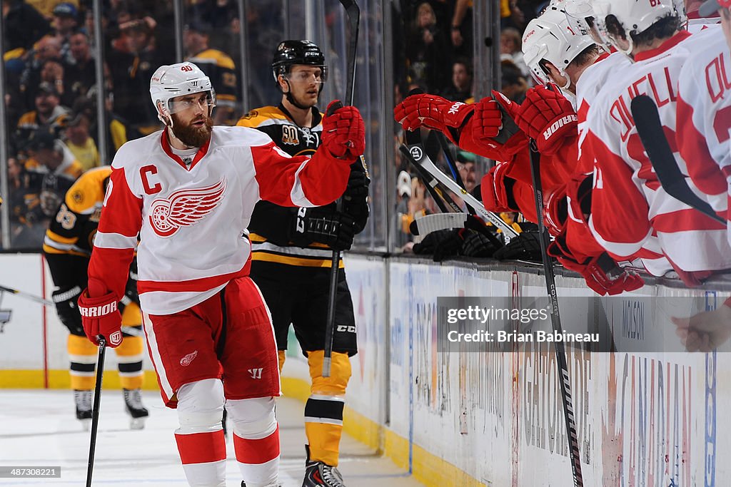 Detroit Red Wings v Boston Bruins - Game Five