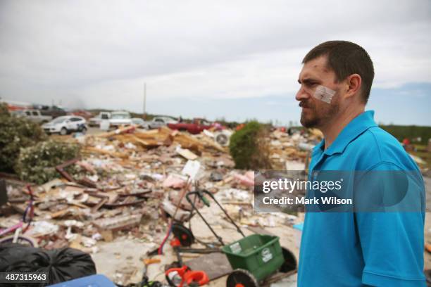 Shawn Riddle 48 Weather Riddle Stock Photos, High-Res Pictures, and Images - Getty ...