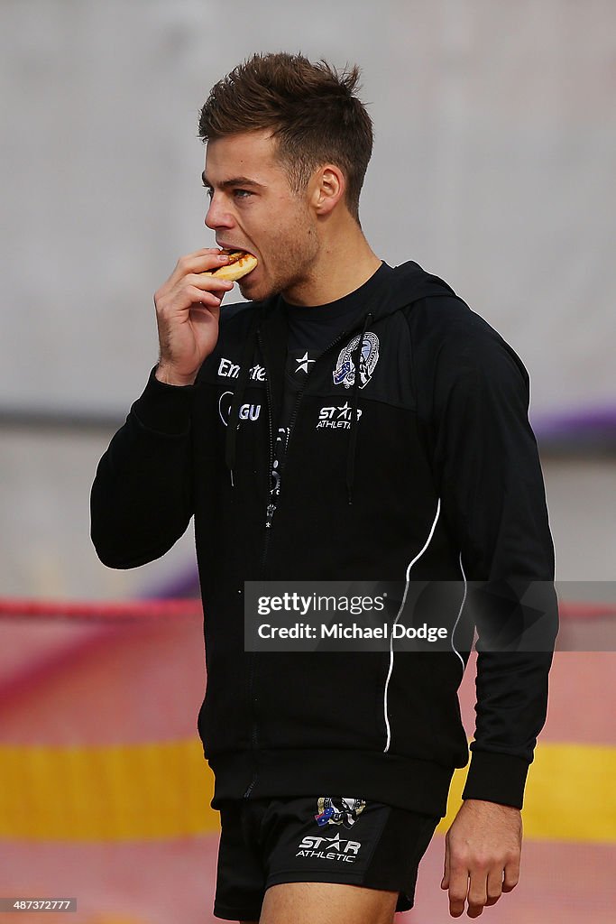 Collingwood Magpies Training Session