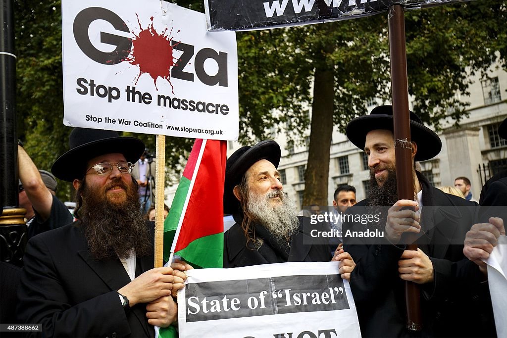 Pro and anti-Israel demonstrations in London