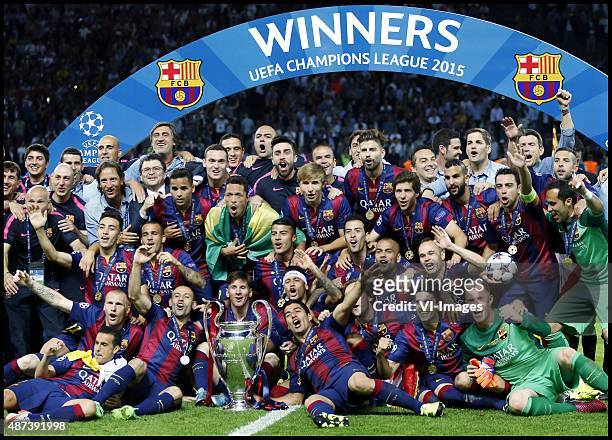Team Barcelona celebrating the Champions League final victory. During the UEFA Champions League final match between Barcelona and Juventus on June 6,...