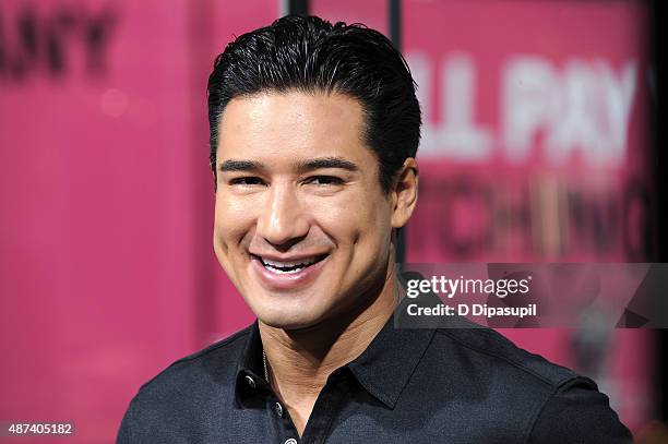 Mario Lopez hosts "Extra" at their New York studios at H&M in Times Square on September 9, 2015 in New York City.