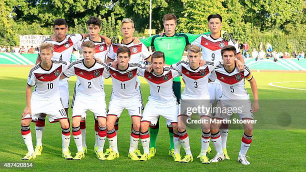 The Team of U17 Germany during the match between U17 Germany v U17 Italy at Weserstadion "Platz 11" on September 9, 2015 in Bremen, Germany.