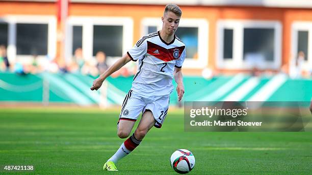 Davide Jerome Itter of U17 Germany plays the ball during the match between U17 Germany v U17 Italy at Weserstadion "Platz 11" on September 9, 2015 in...