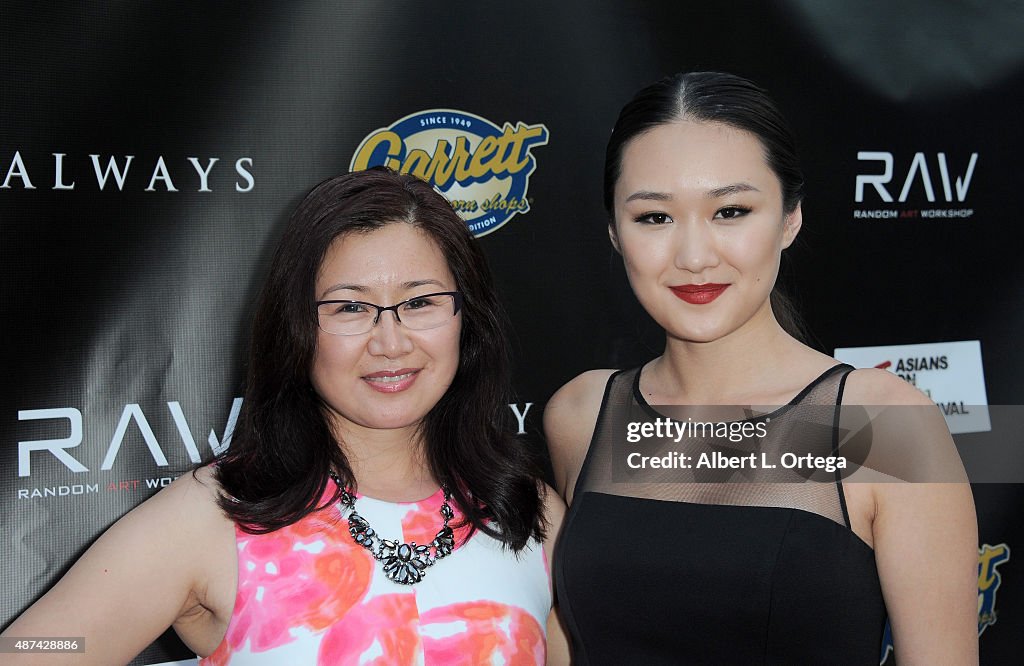 Random Getty Image Actress Danni Wang with her mother arrive for the Premiere Of Random ...