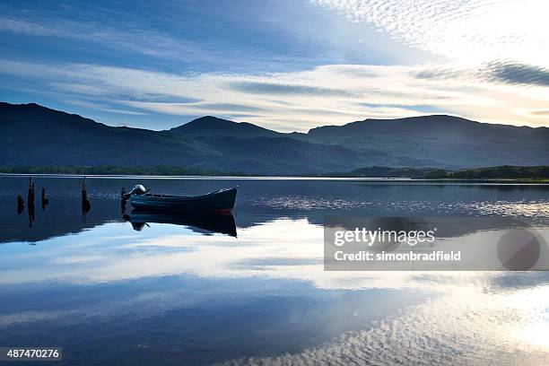 loch maree dawn scenic - rowboat stock pictures, royalty-free photos & images