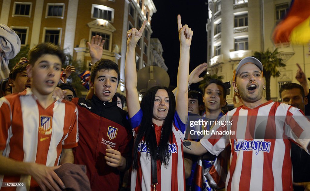 Atletico Madrid fans celebrate victory