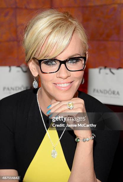 Jenny Mccarty Photos and Premium High Res Pictures - Getty Images