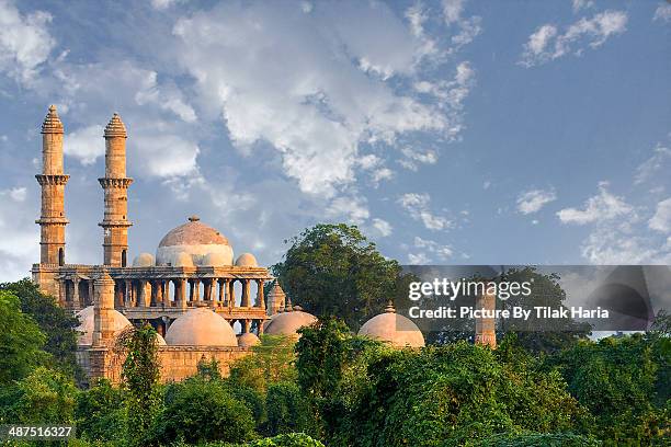 jama masjid - champaner (gujarat) india - ahmedabad jama masjid mosque stock pictures, royalty-free photos & images