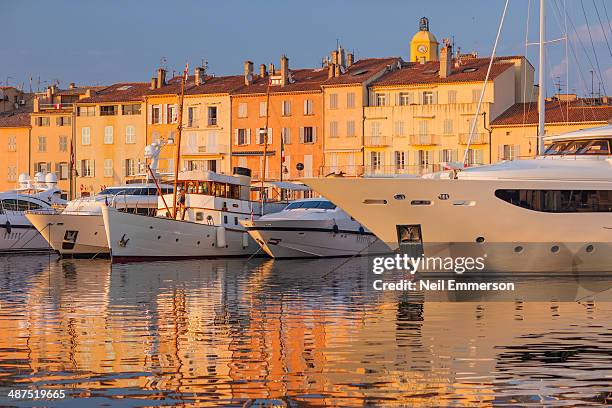 st tropez cote d'azur - saint tropez stock pictures, royalty-free photos & images