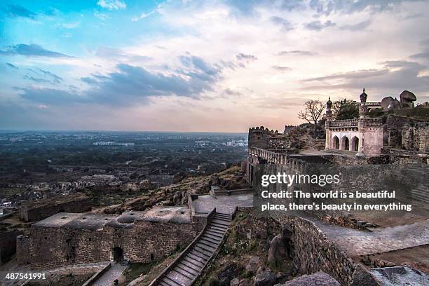 golconda fort - fort stock pictures, royalty-free photos & images