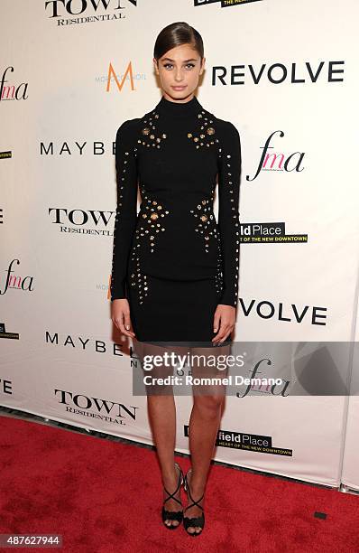 Model Taylor Hill attends The Daily Front Row's Third Annual Fashion Media Awards at the Park Hyatt New York on September 10, 2015 in New York City.