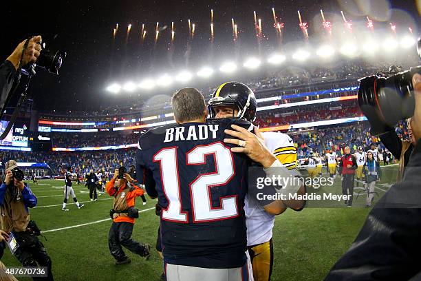 Tom Brady of the New England Patriots and Ben Roethlisberger of the Pittsburgh Steelers embrace after the Patriots defeated the Steelers 28-21 at...