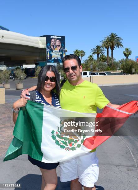 Boxing fans hold the Mexican flag after the undercard final press conference at the MGM Grand Hotel/Casino on May 1, 2014 in Las Vegas, Nevada.