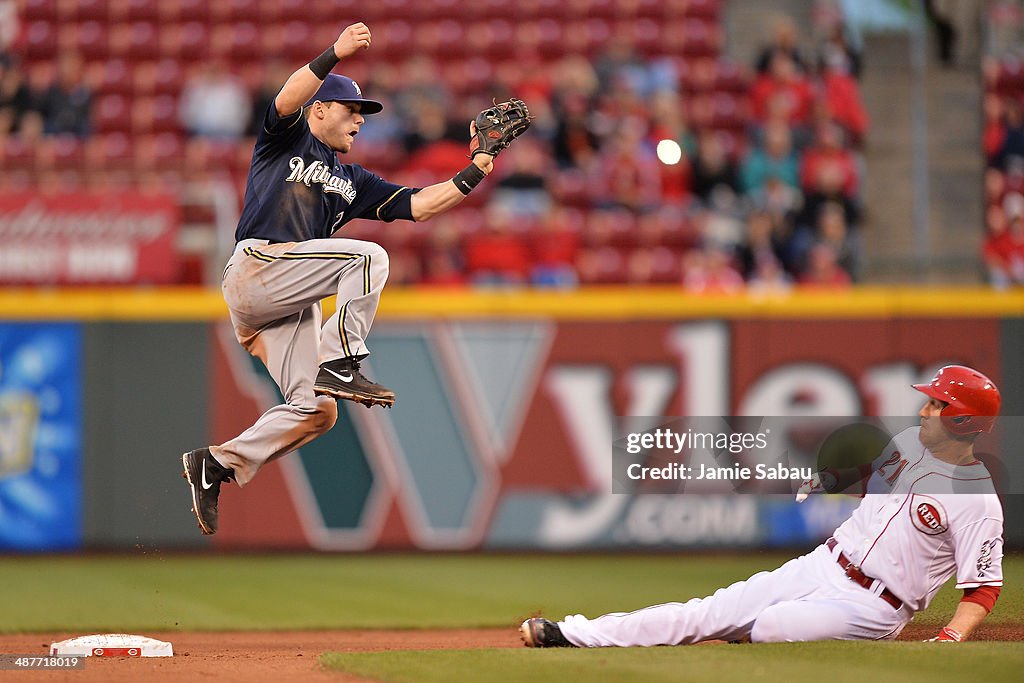 Milwaukee Brewers v Cincinnati Reds