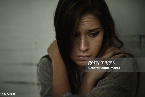 lost and alone - abuse stockfoto's en -beelden
